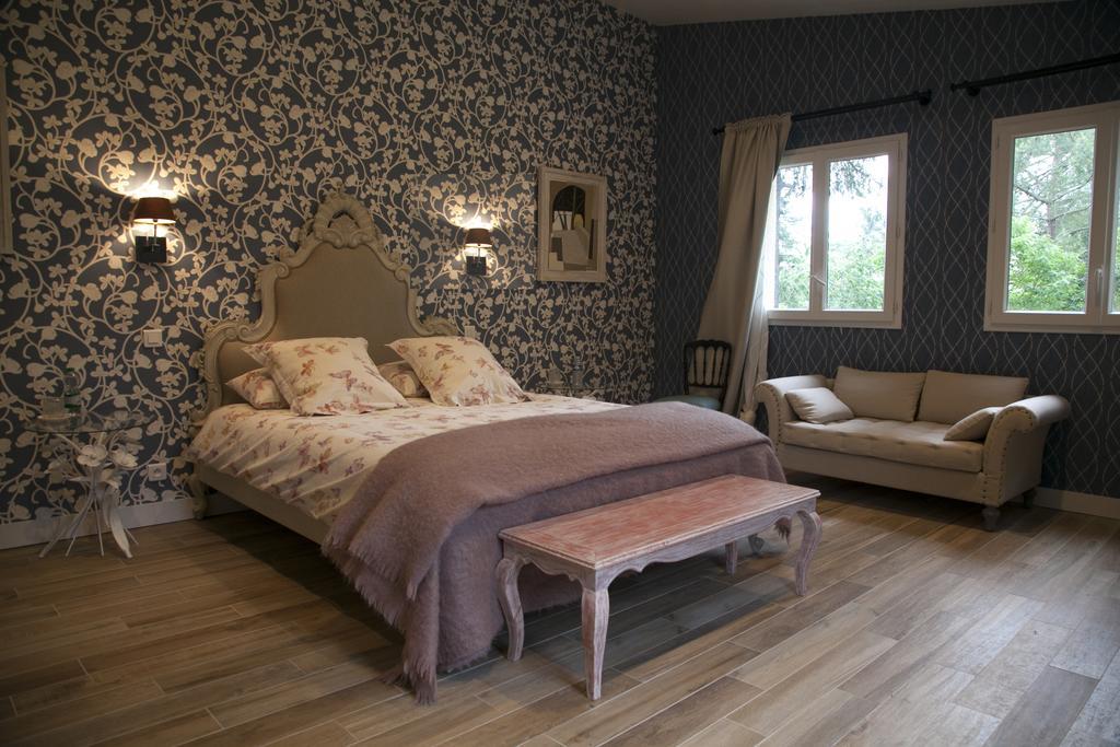 La Petite Girondine, La Suite... Pujols  Extérieur photo